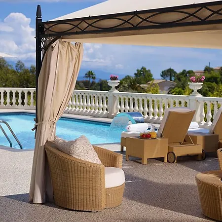 Luxurious Californie V76 Villa *